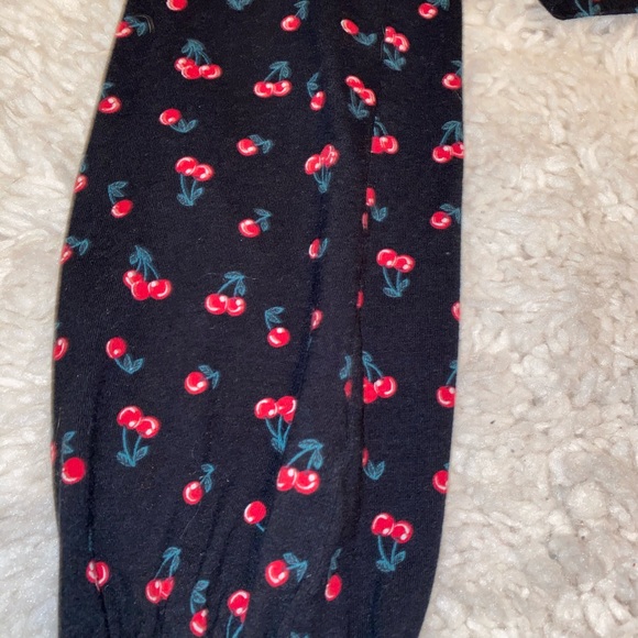 Cherry shirt - Picture 3 of 3